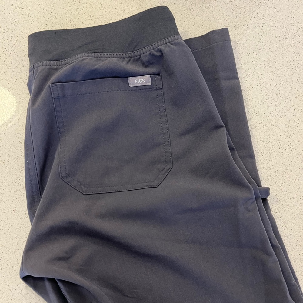 Grey Figs Livingston pant